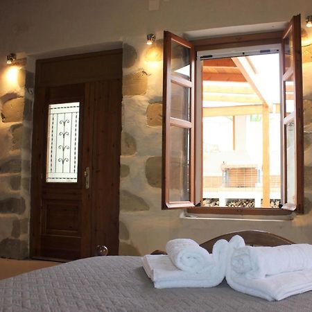 Avli House Vori Villa Luaran gambar