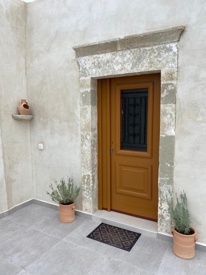 Avli House Vori Villa Luaran gambar