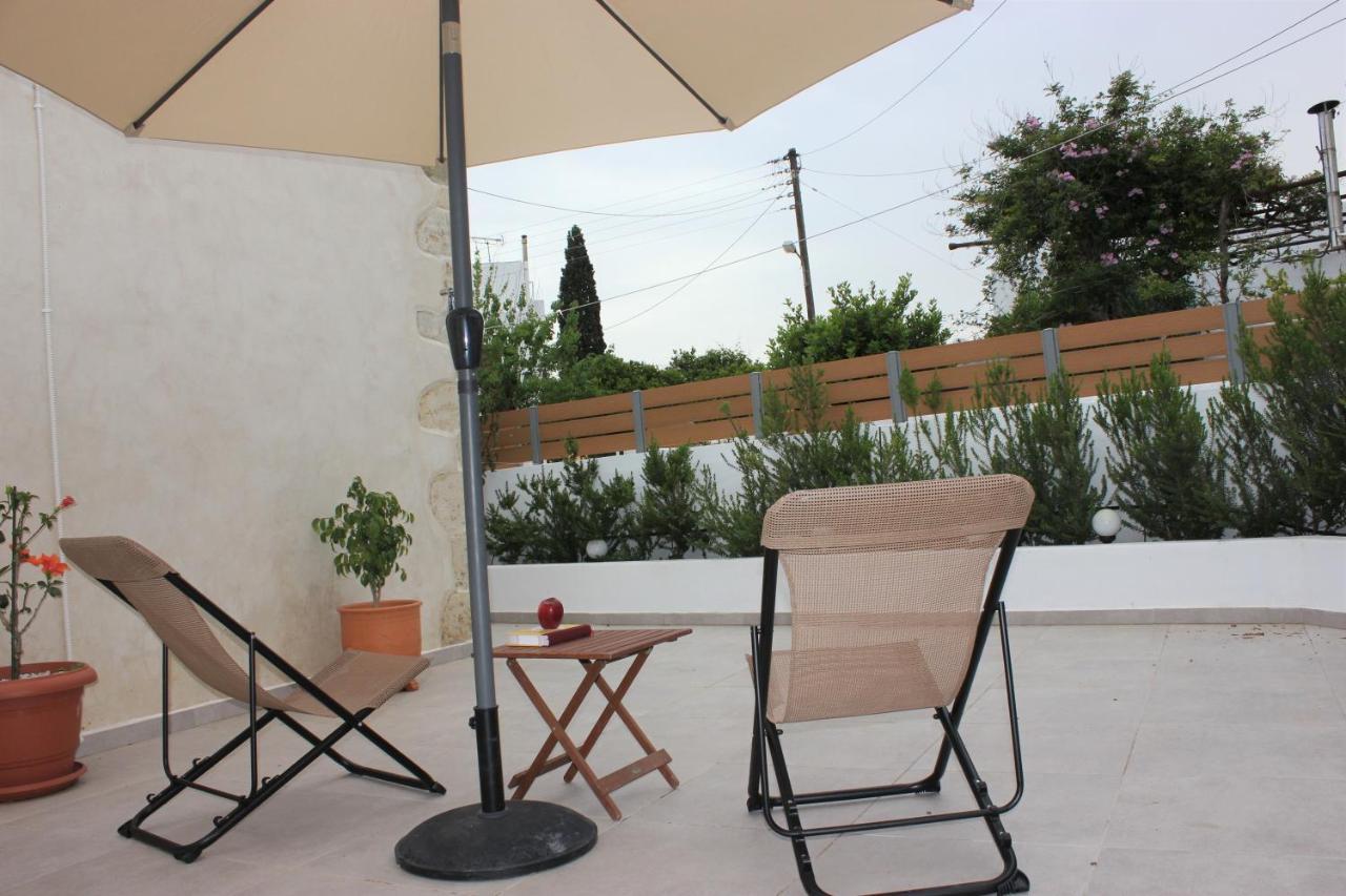 Avli House Vori Villa Luaran gambar