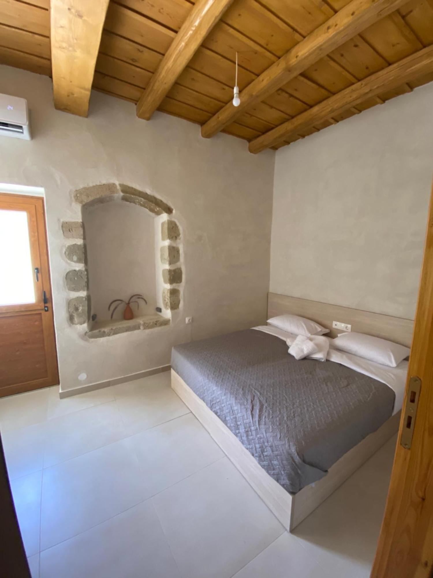 Avli House Vori Villa Luaran gambar